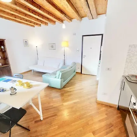 Triestevillas Madonna Del Mare - Old Town Appartement Triëst